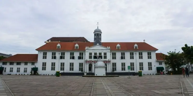 Jejak Waktu di Museum Sejarah Jakarta